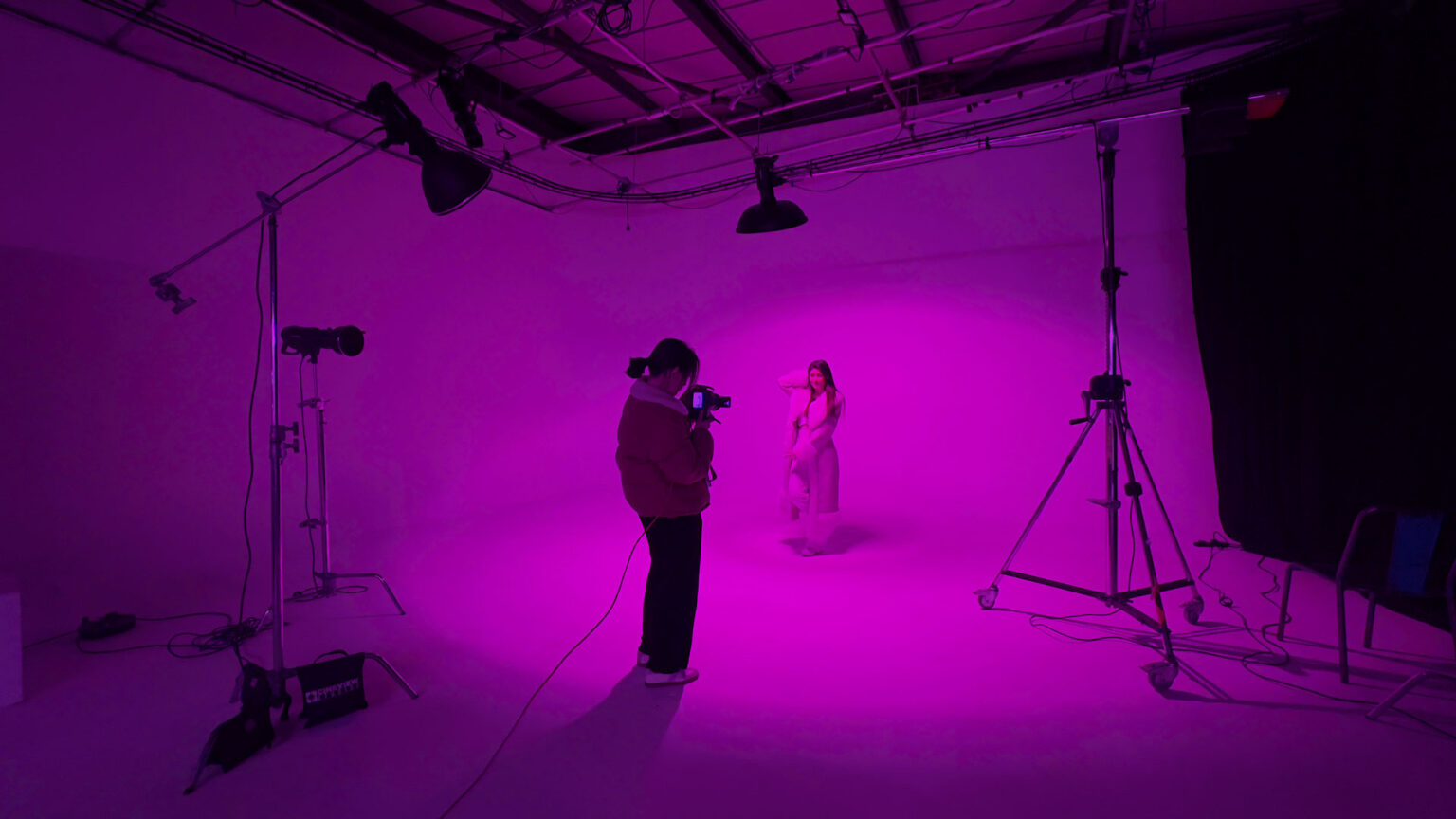 hire infinity cove studio in london
